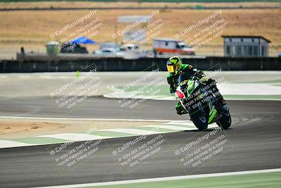 media/Sep-07-2025-TrackXperience (Sun) [[ee17e62fad]]/Level 1/Session 4 (Lower Chicane)/